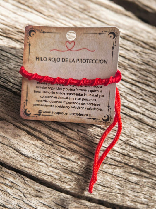 PULSERA ROJA MACRAME TORCIDO
