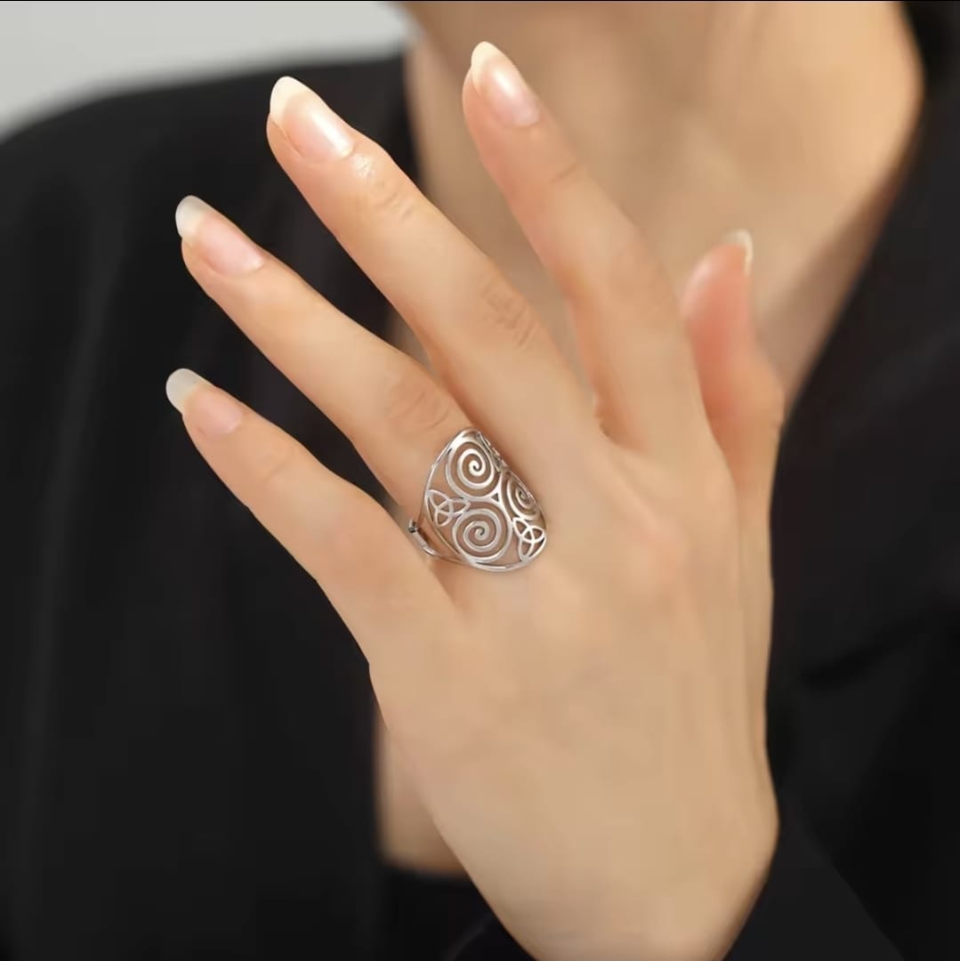 ANILLO TRISQUEL