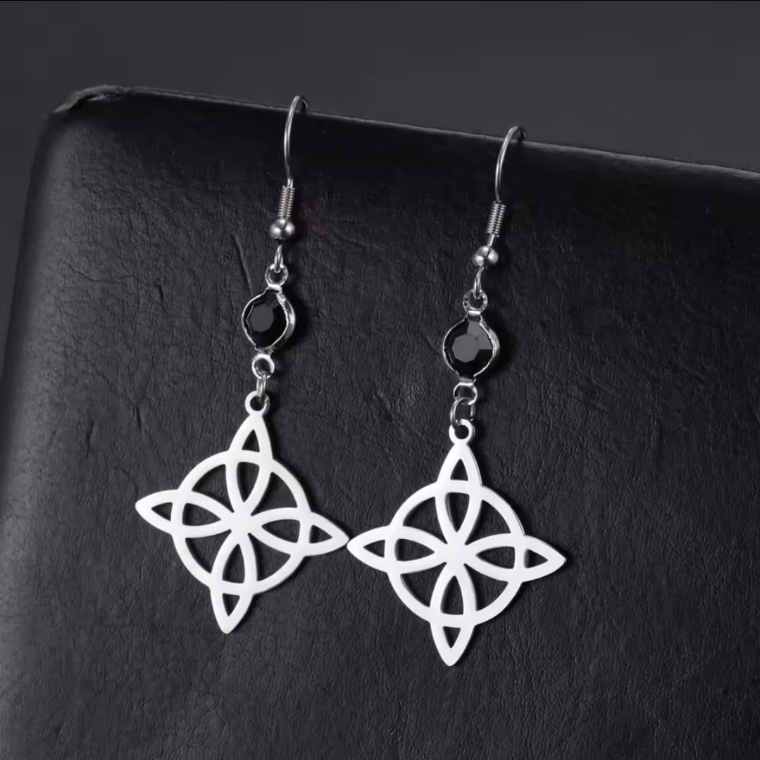AROS NUDO DE BRUJAS