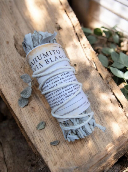 ATADITO DE SALVIA BLANCA